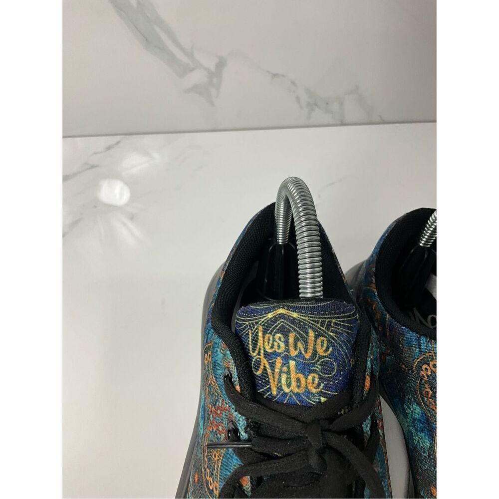 YES WE VIBE Sneakers - Picture 8 of 9